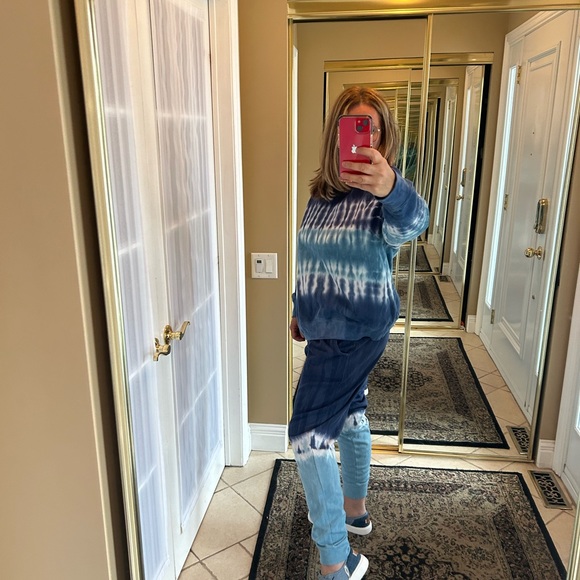 OLD NAVY relaxed joggers set size large and X-Large cloudy - Picture 14 of 15